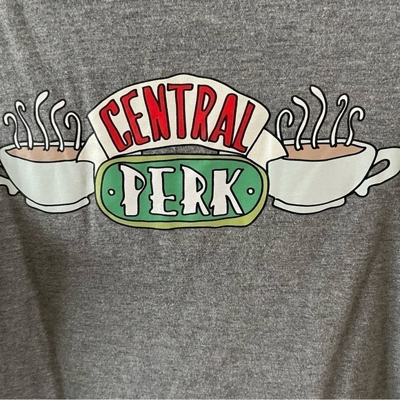 Friends Central Perk gray tank graphic tee size medium - Picture 6 of 9
